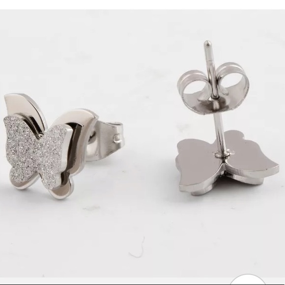 NEW!💙💎🦋BUTTERFLIES!!!🦋💎💙SILVERY!💍BEAUTIFUL! - Picture 3 of 8